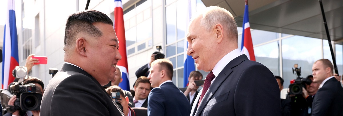 الرئيس الكوري الشمالي كيم جونغ أون مع فلاديمير بوتين